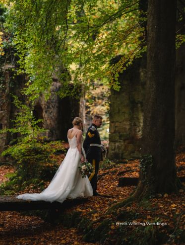 elopement in Scotland photo credit Wildling Weddings