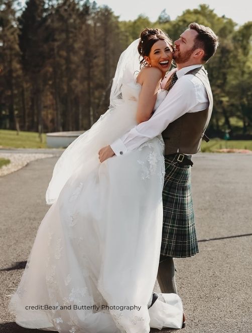 Wedding outdoor in Scotland_credit_BearandButterflyPhotography