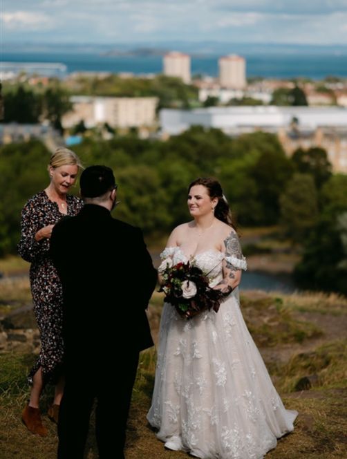 Elopement Ceremony in Edinburgh_CatrionaTannerWeddingCelebrant_creditWildlingWeddings